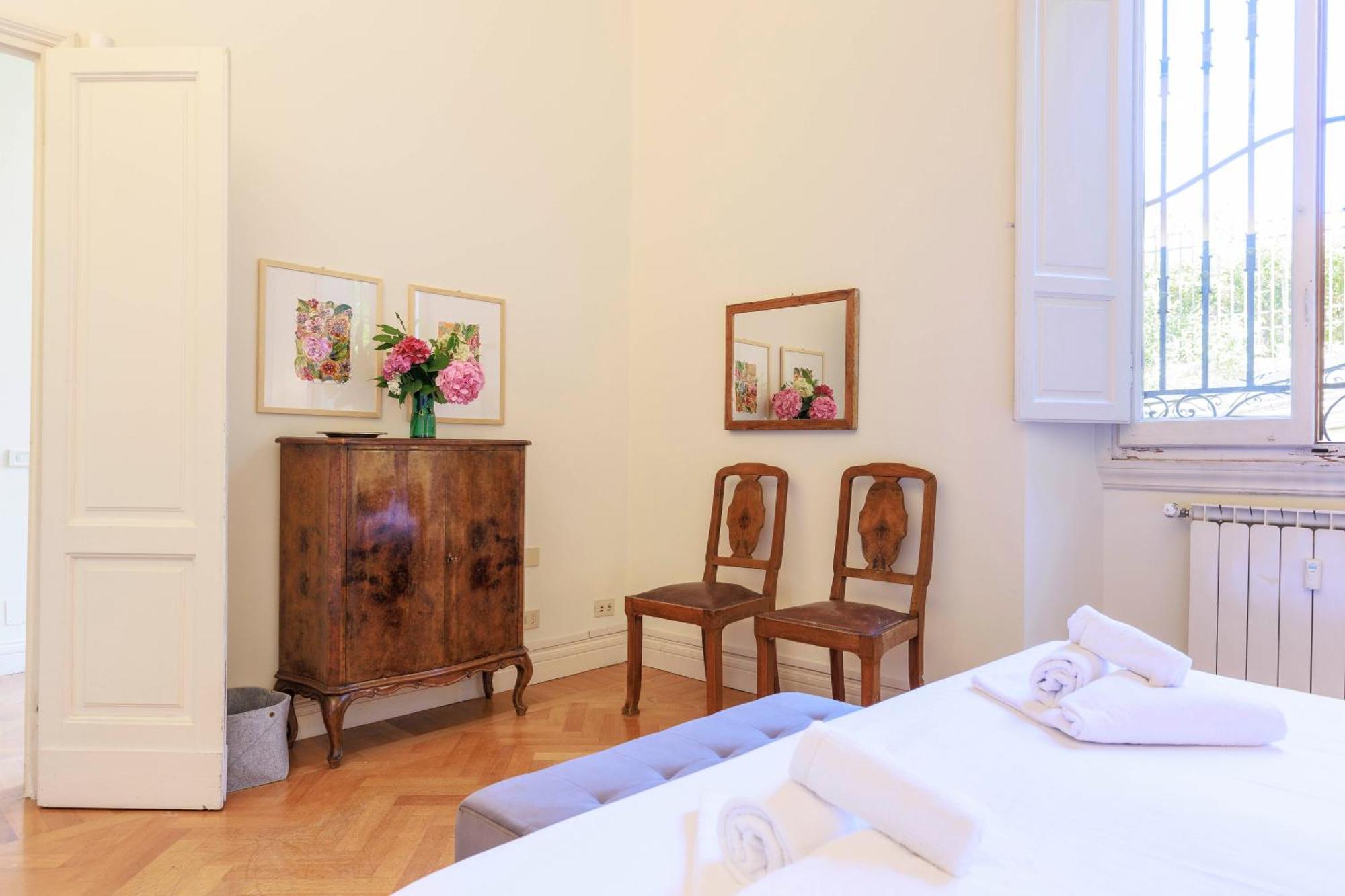 Florence Huge Apartment With Private Garden Dış mekan fotoğraf